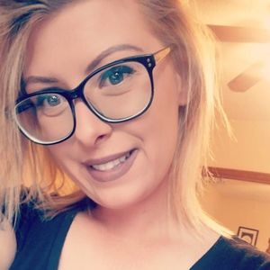 Meet your Posher, Catherine